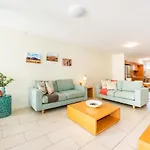 Lanai Riverside Apartments
