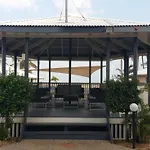 Sea View Villa. 2 Bedroom. Sleeps 4. Free Wifi