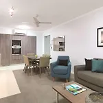 Oaks Mackay Carlyle Suites