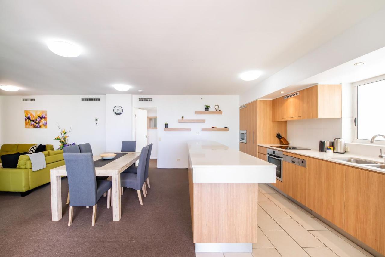 Lanai Riverside Aparthotel 4*