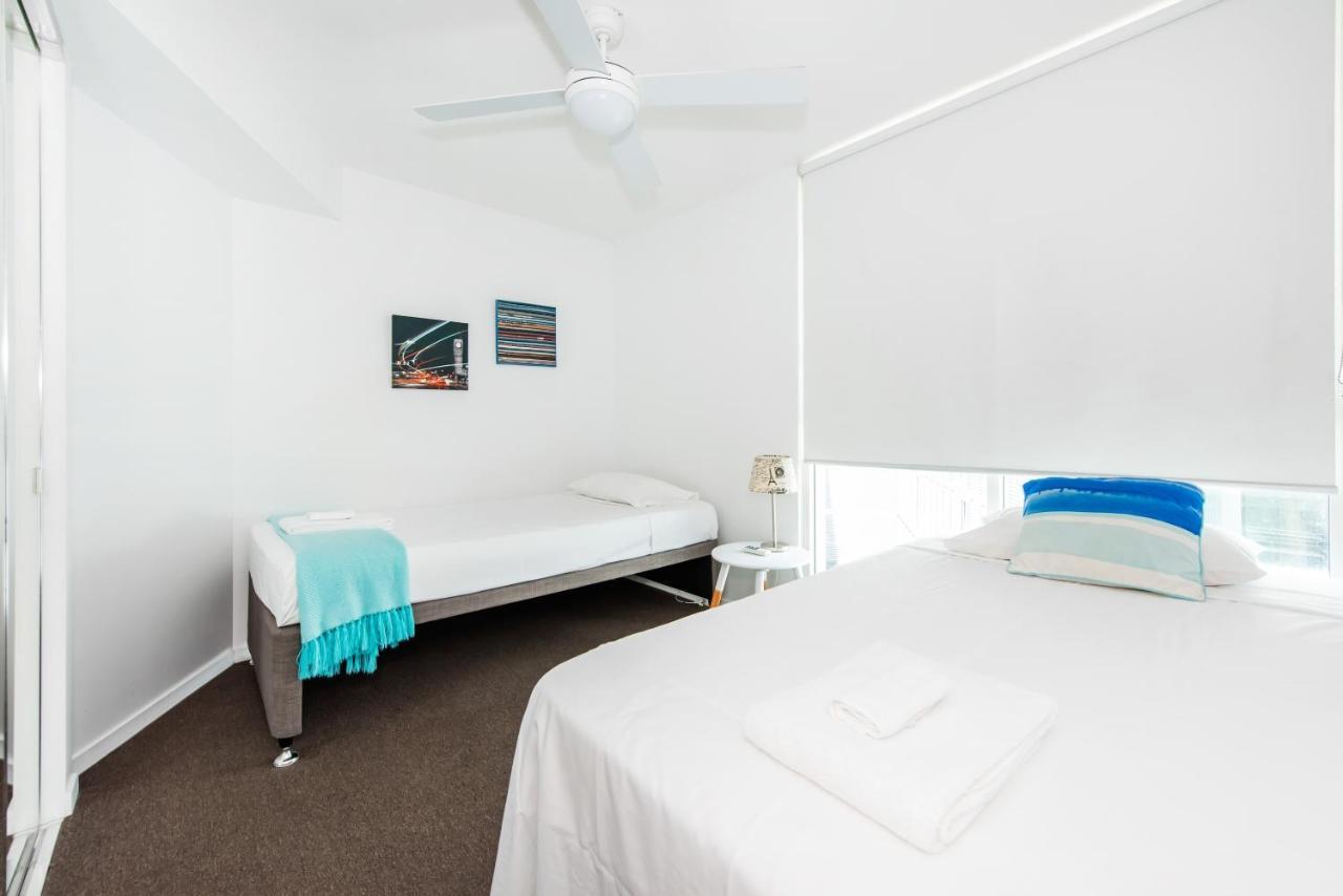 Lanai Riverside 4*