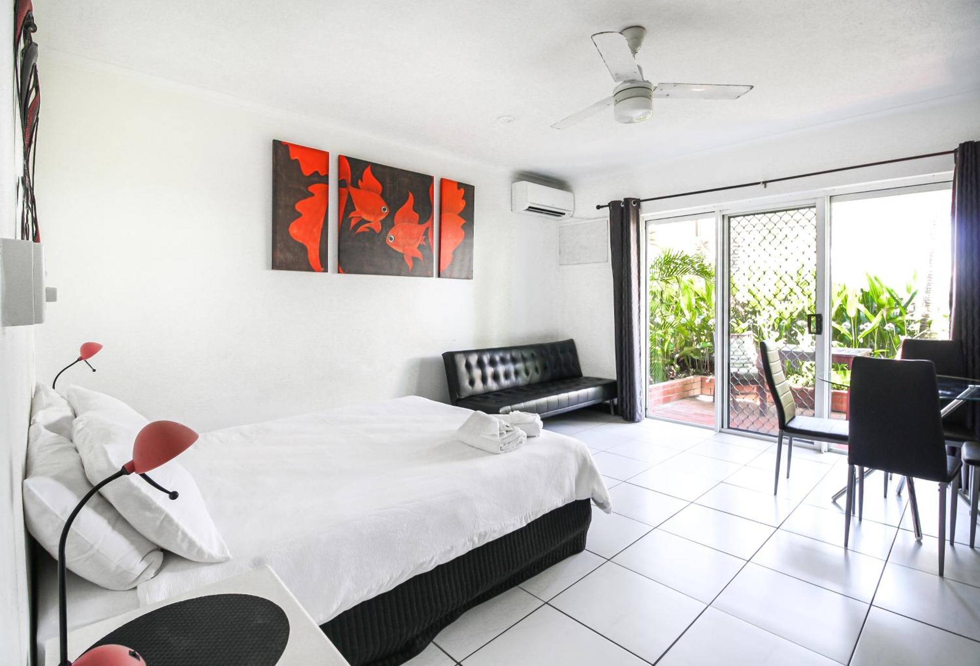 Whitsunstays - The By The Sea Apartamento