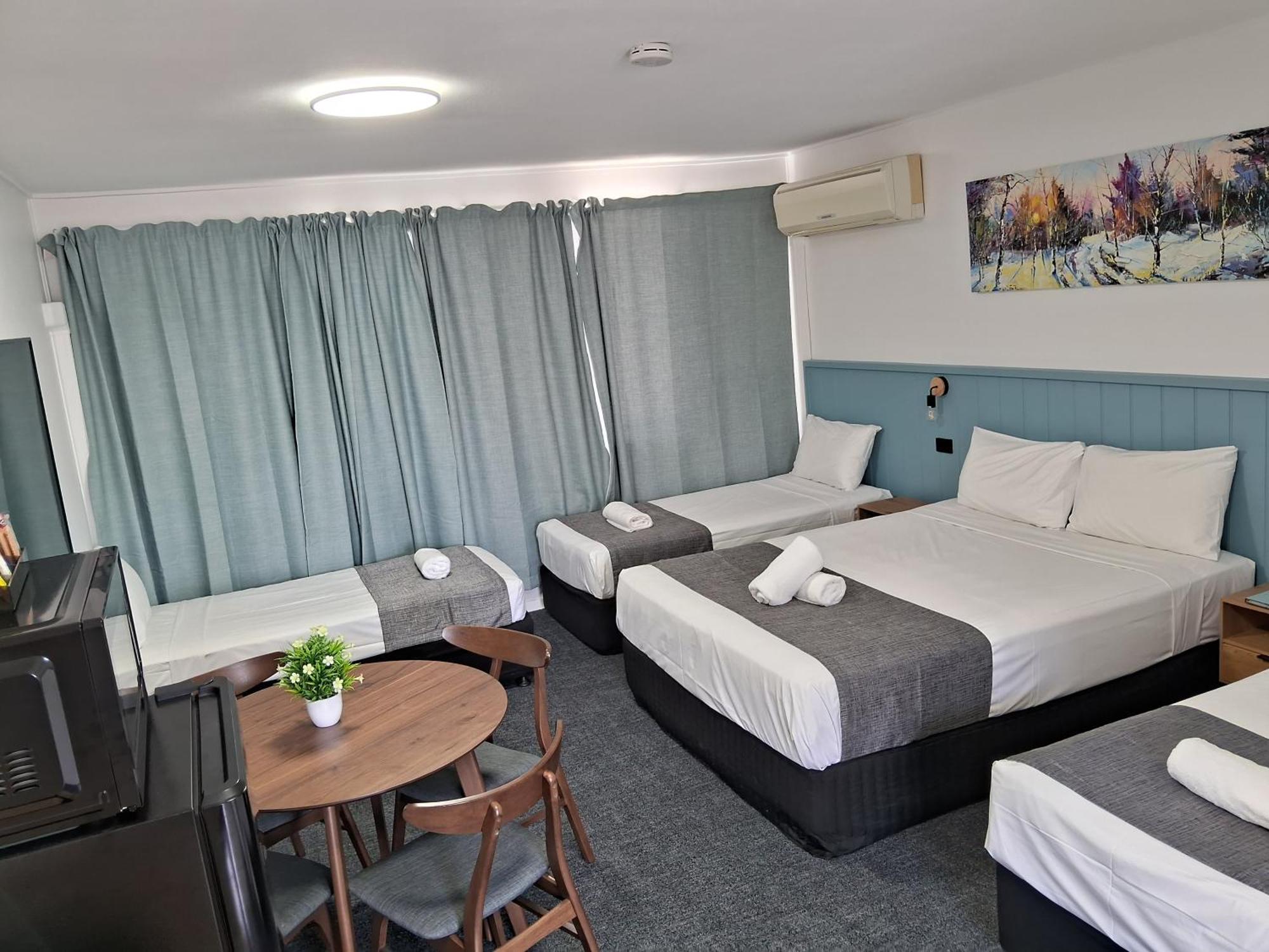 Mid Motor Motel 3*