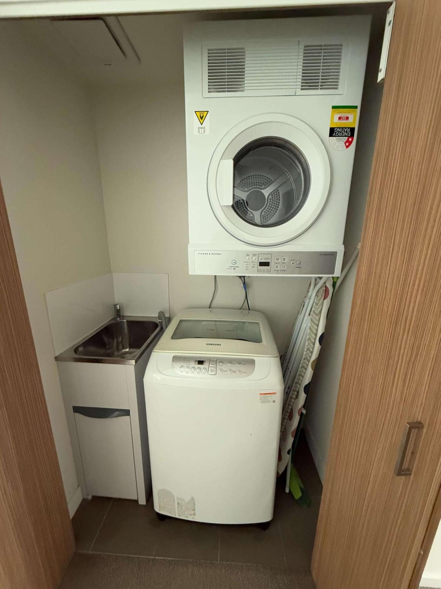 2-bed 2-bath In *
