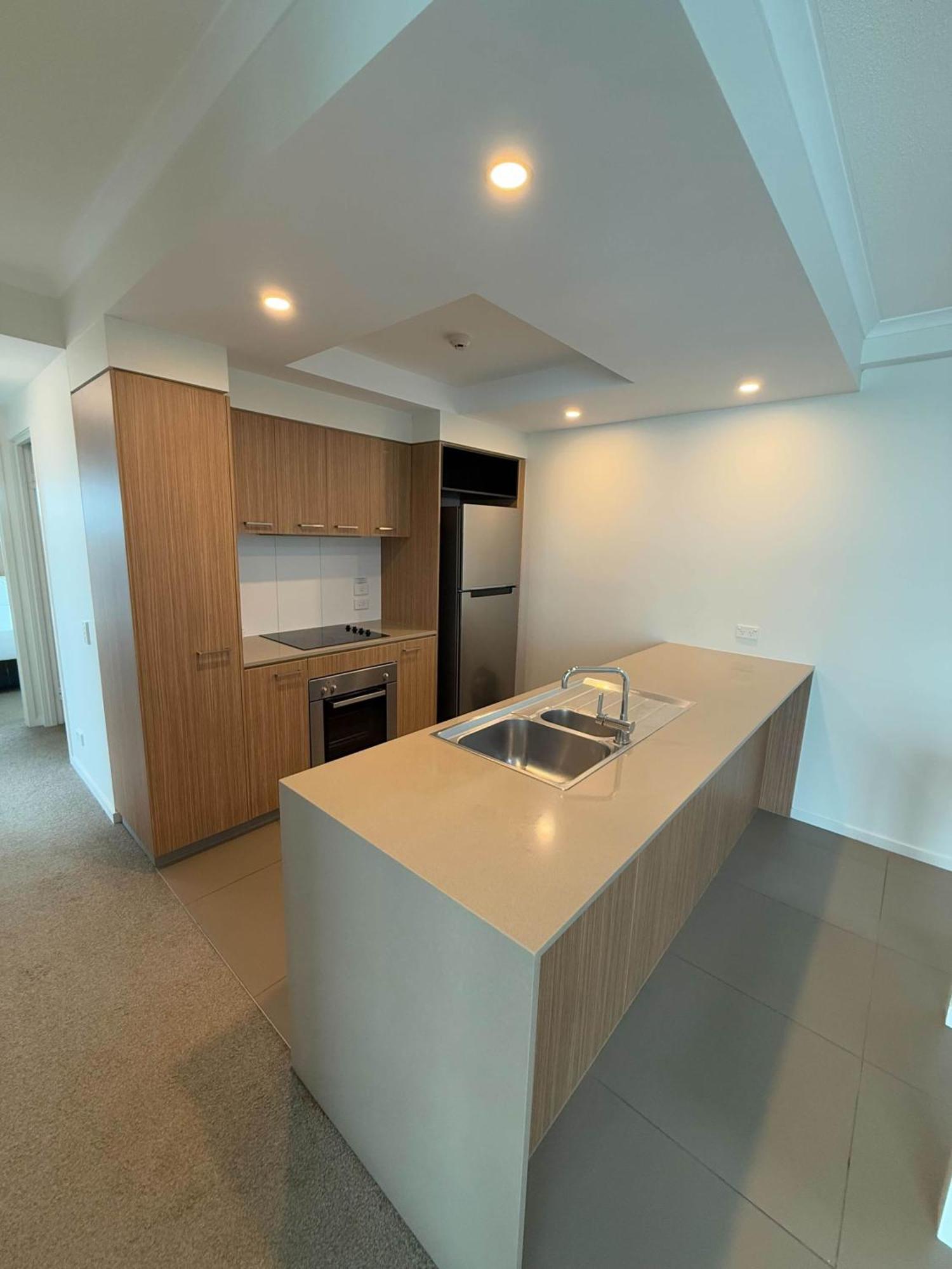 Apartment 2-bed 2-bath In *