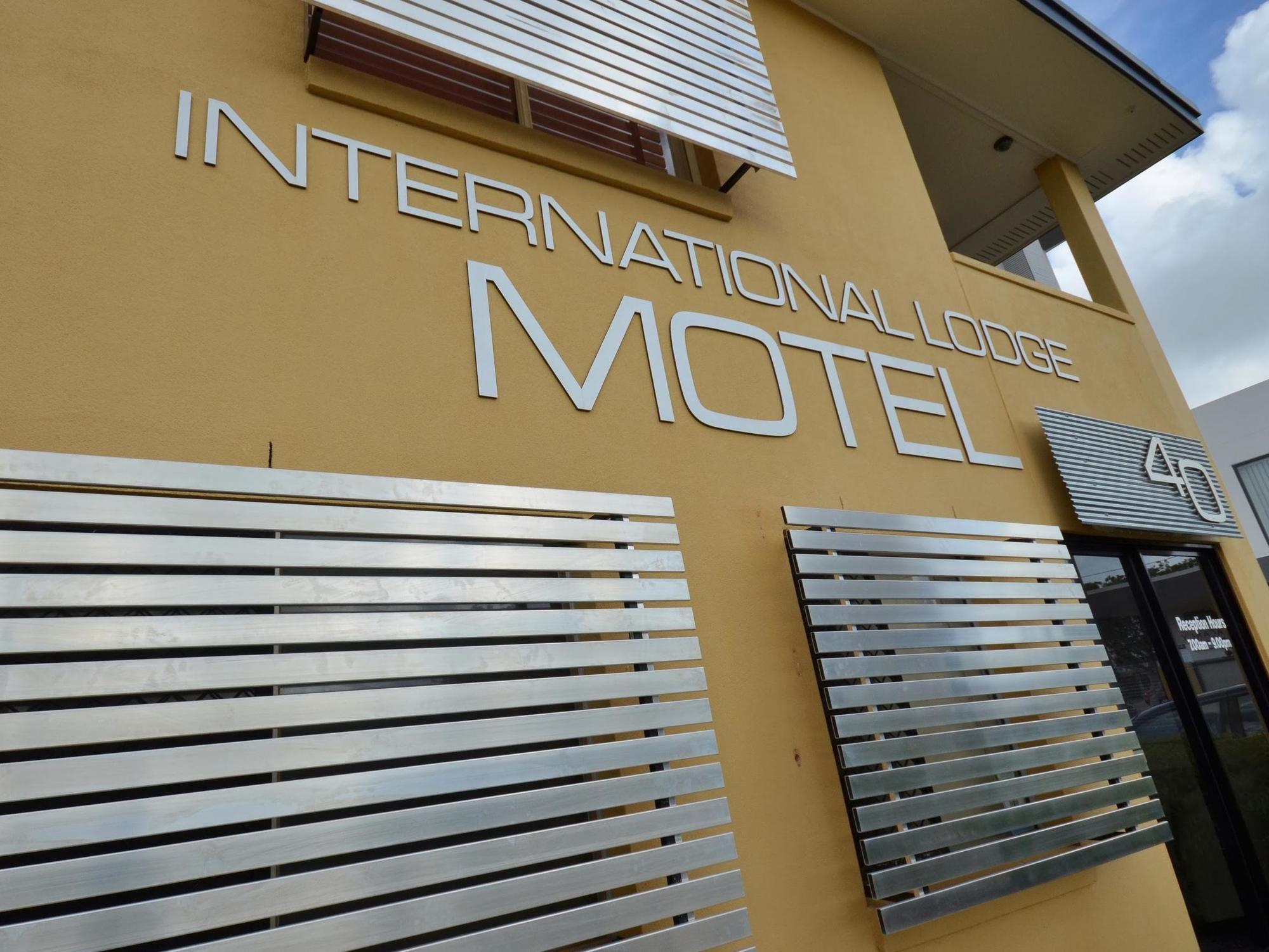 International 3* Mackay