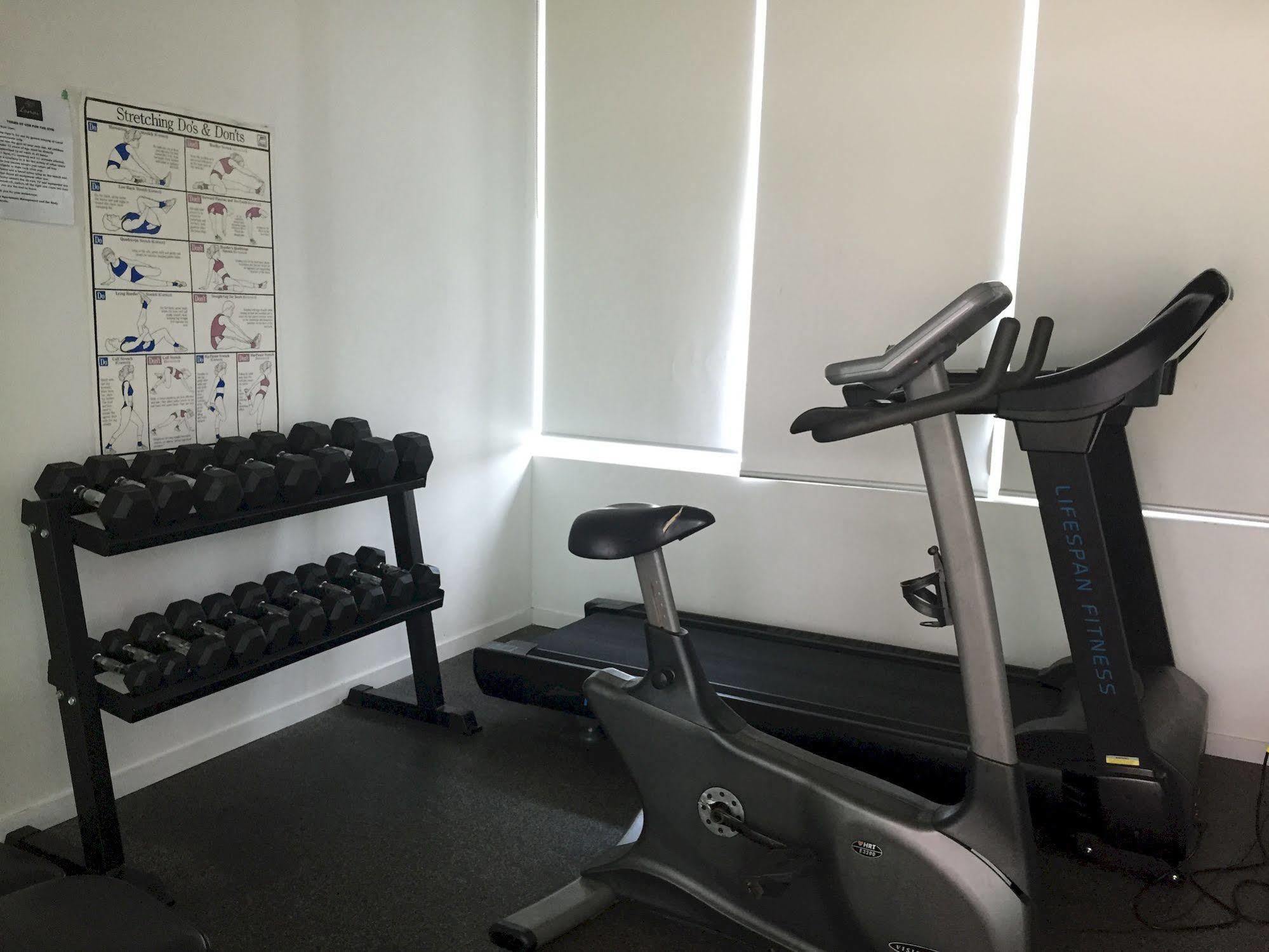 Lanai Riverside 4*