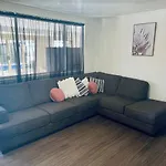 Quirky Queenslander 6 Bedroom Home
