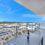 Quest Mackay On Gordon