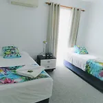 The Shores Holiday Apartments
