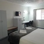 Shakespeare Motel