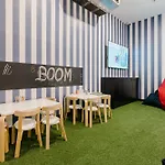 Boomerang Hotel