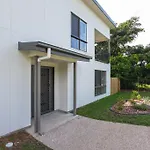Beach Breeze Holiday House