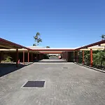Reef Resort Motel
