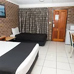 Lantern Motor Inn