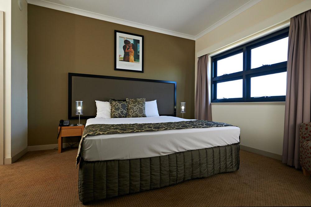 Rydges 4*