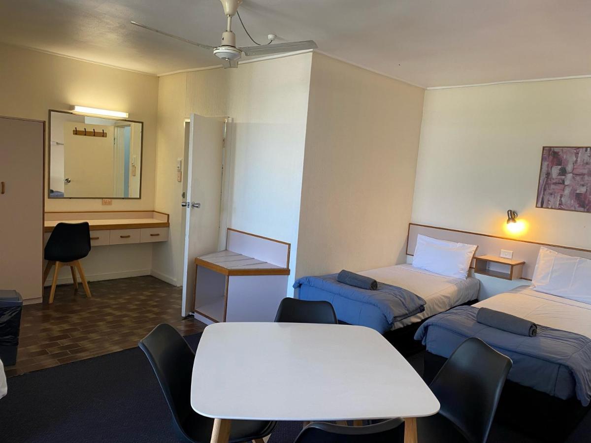 Mid Motor Motel 3*