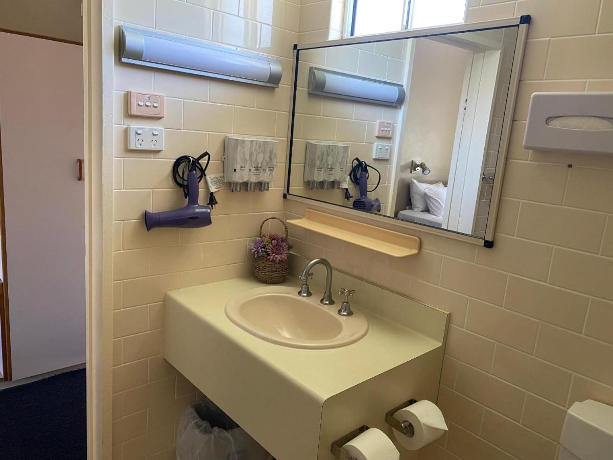 Mid Motor Motel 3*