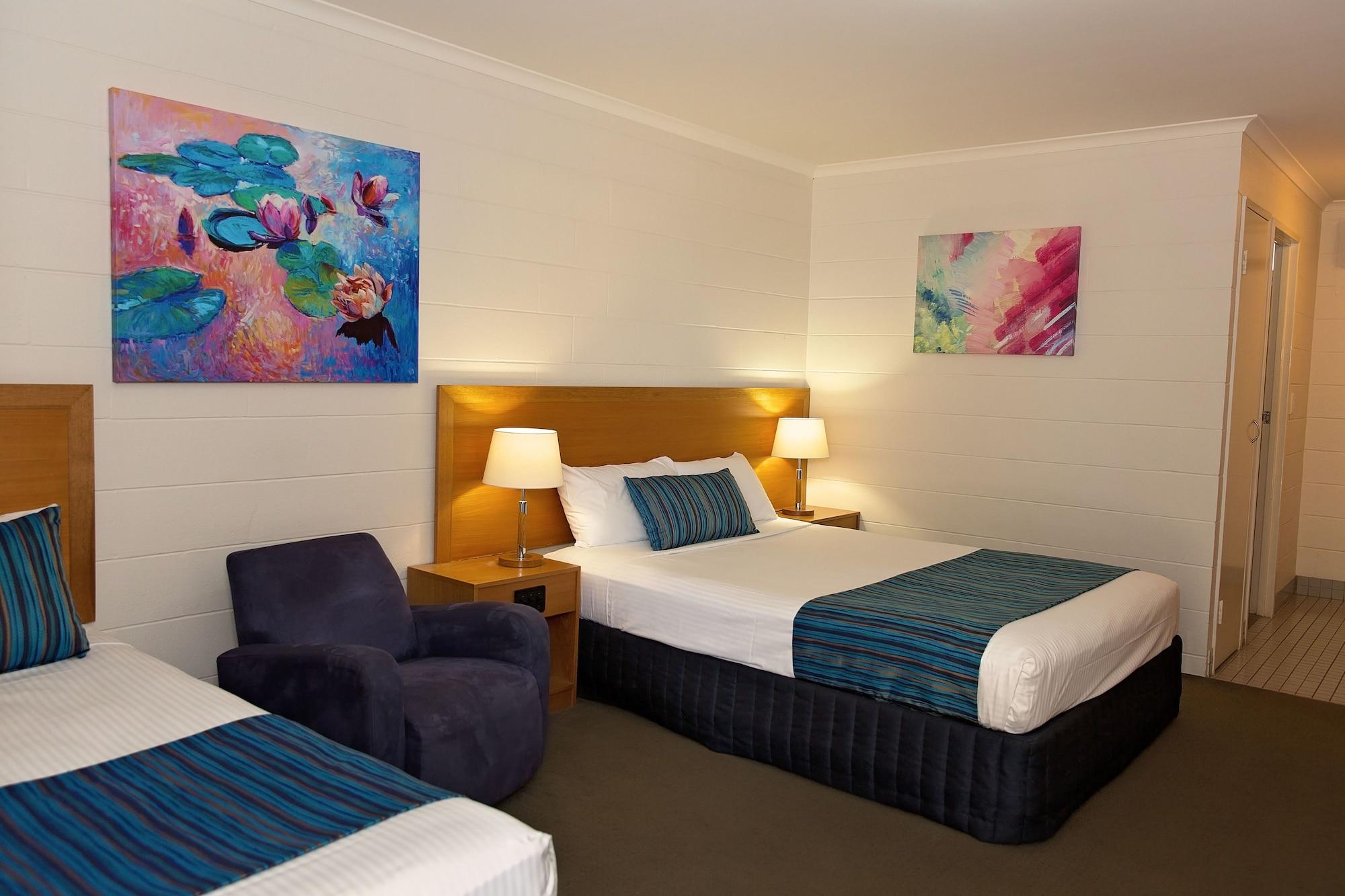 Motel White Lace Motor