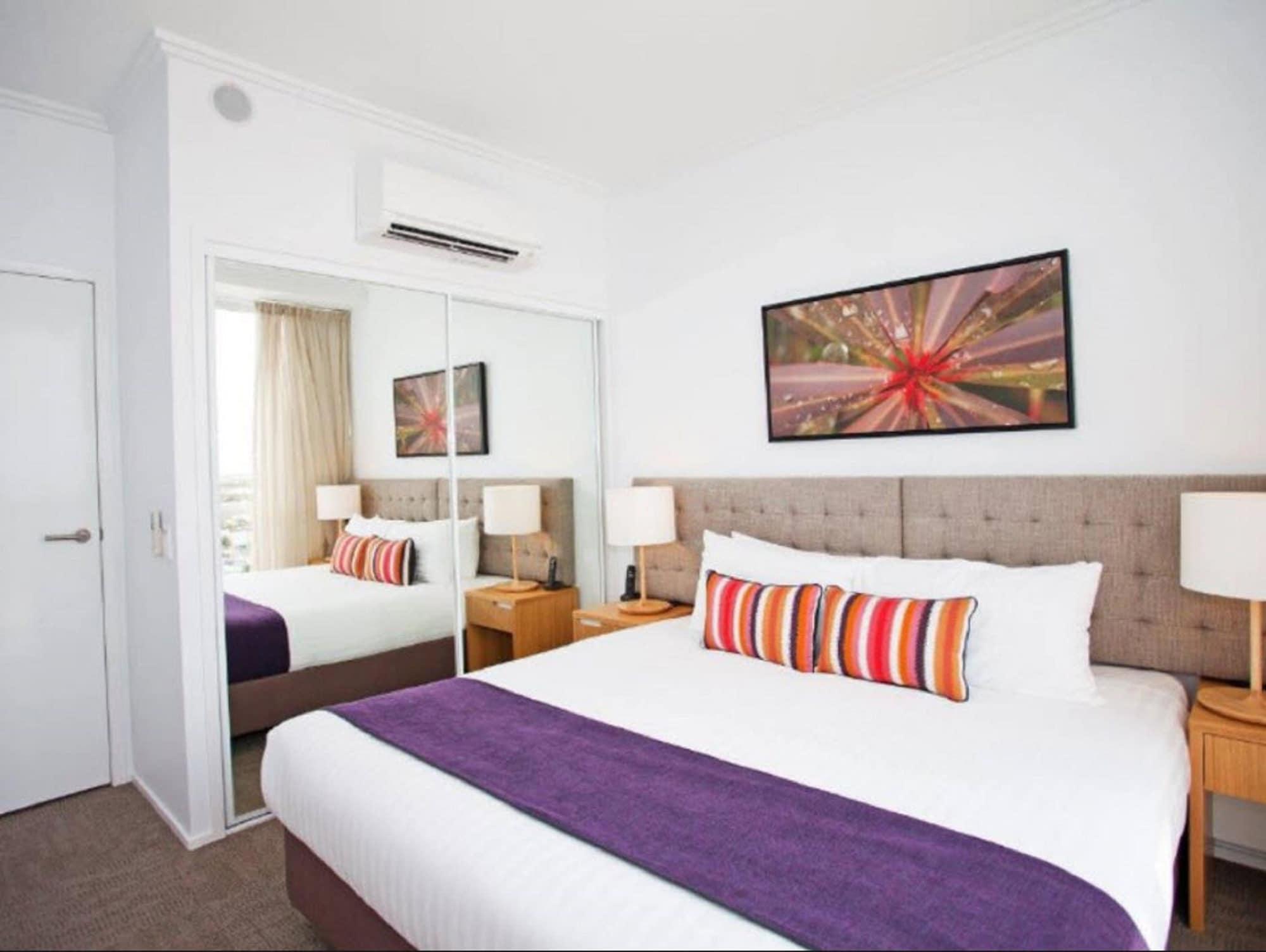 Quest On Gordon Aparthotel 4*