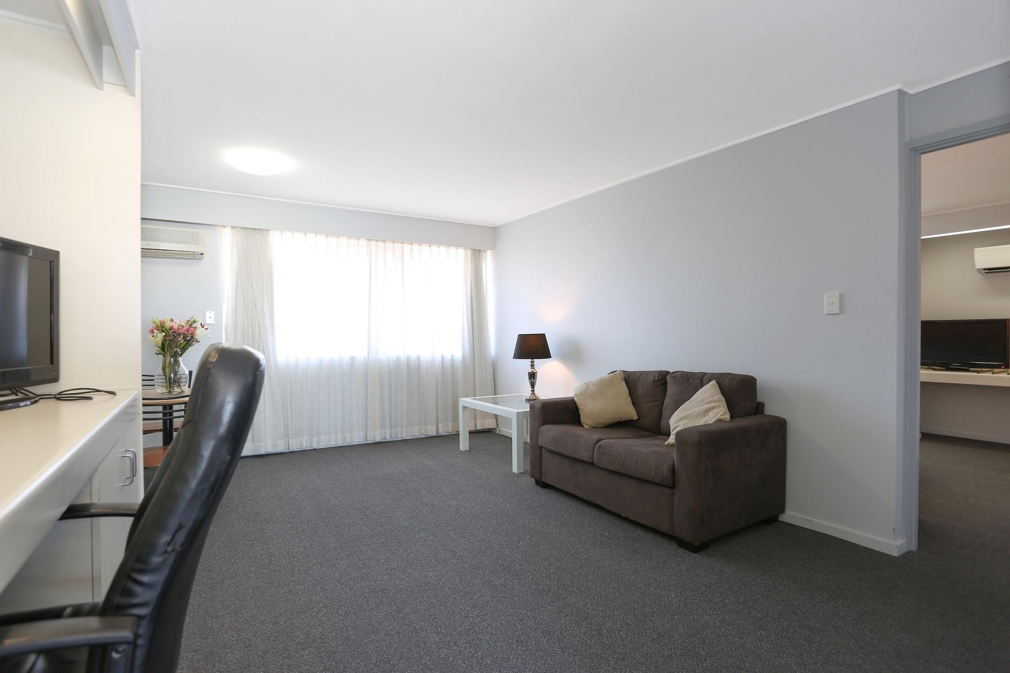 Reef 4* Mackay