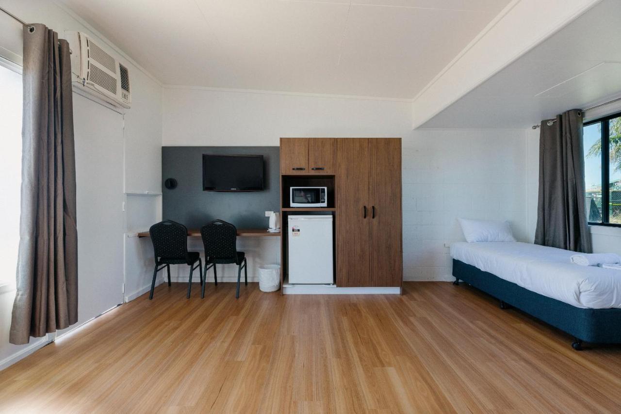 Boomerang Hotel 3*