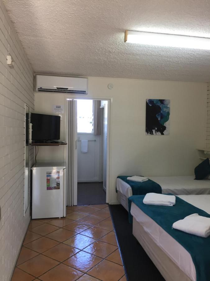 Motel Paradise
