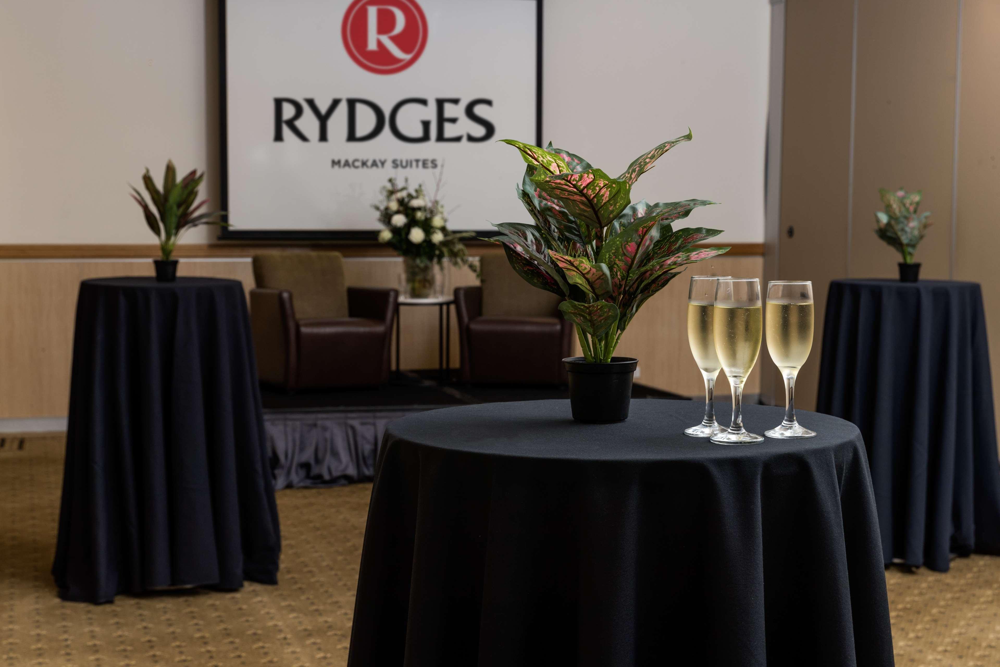 Rydges 4*