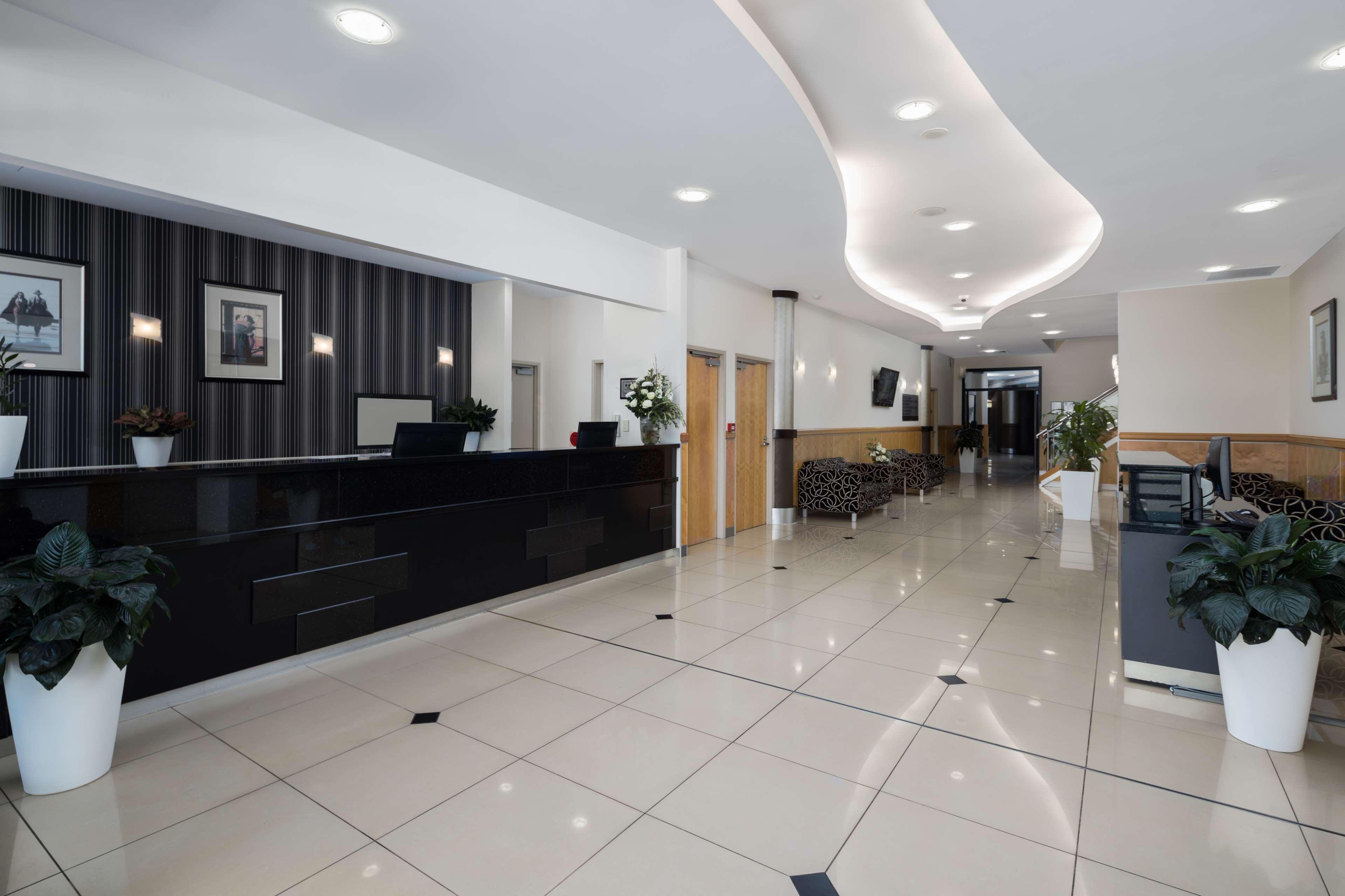 Rydges Hotel 4*