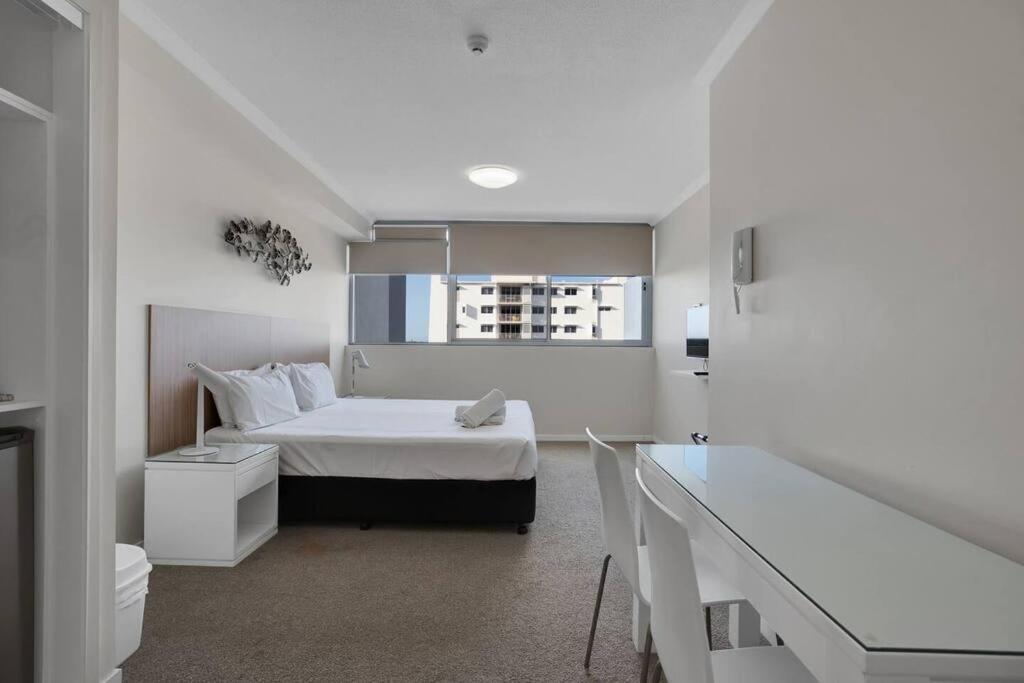 Excellent Location - Modern In * Mackay