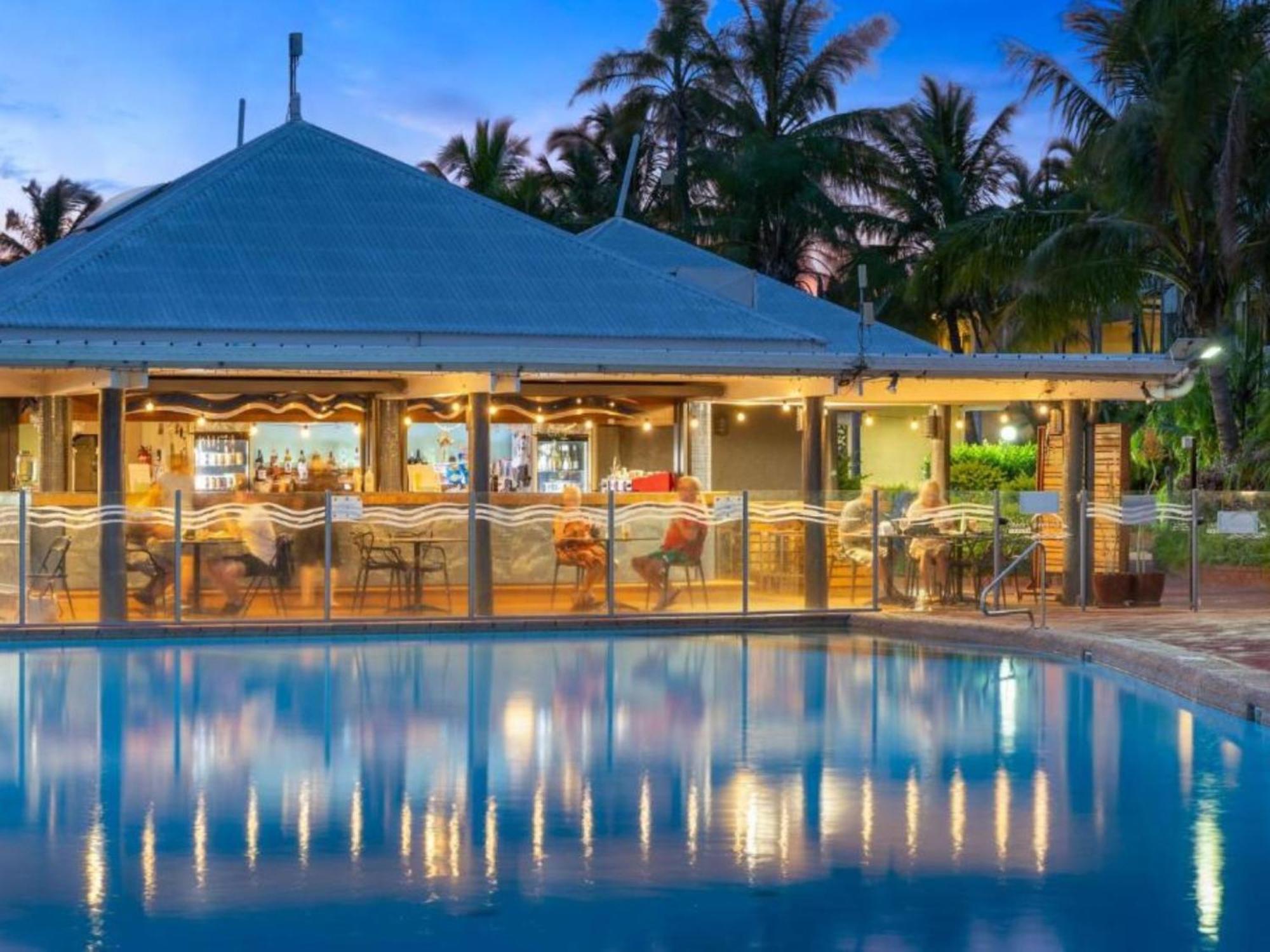 Dolphin Heads - Unit - Absolute Beachfront! - Whitsunday Getaway! Mackay