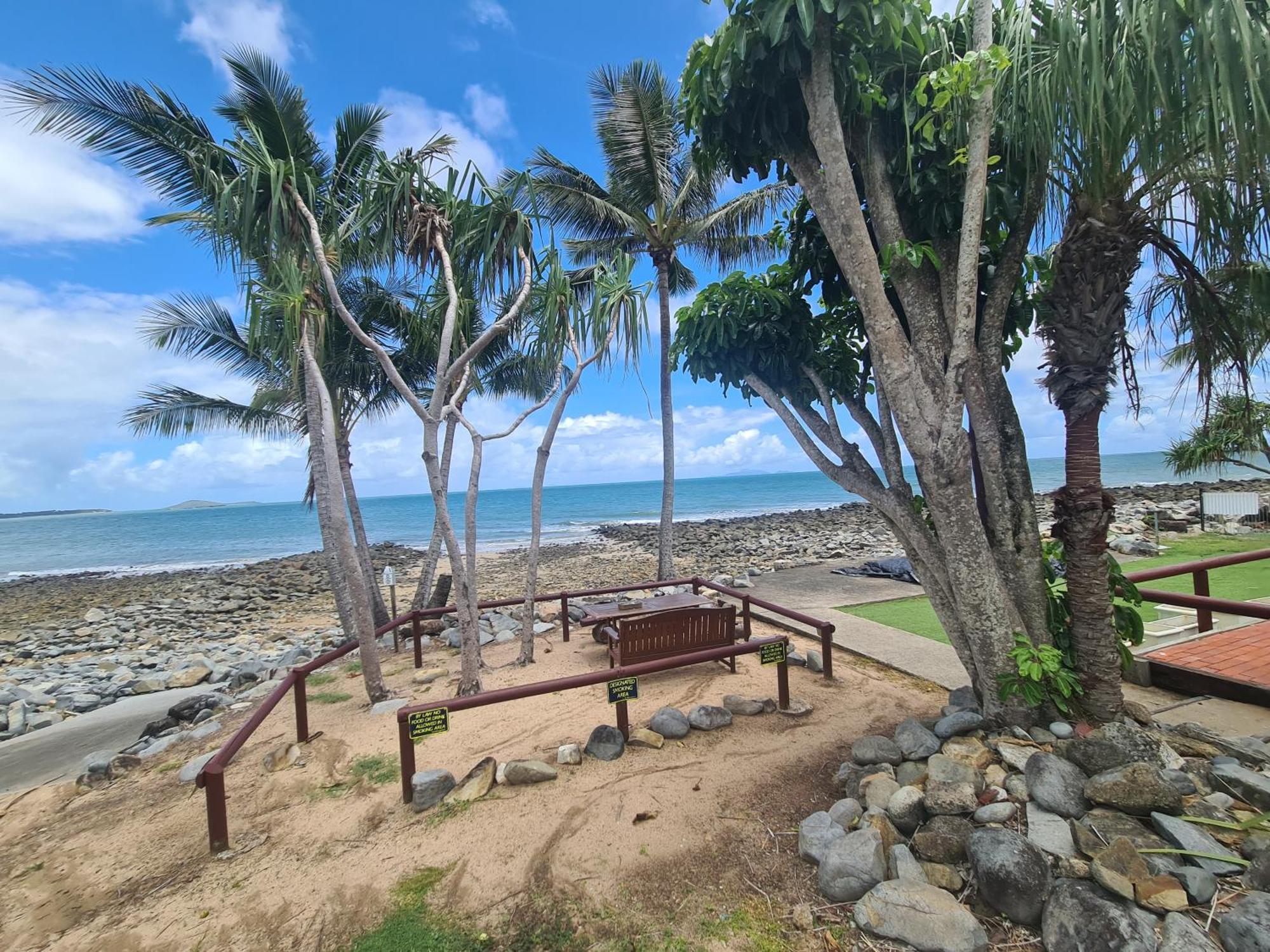 Dolphin Heads - Unit - Absolute Beachfront! - Whitsunday Getaway!