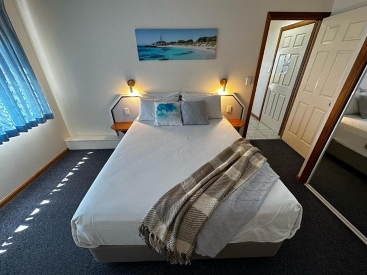 Apartment Absolute Front - Blue Pacific Mackay