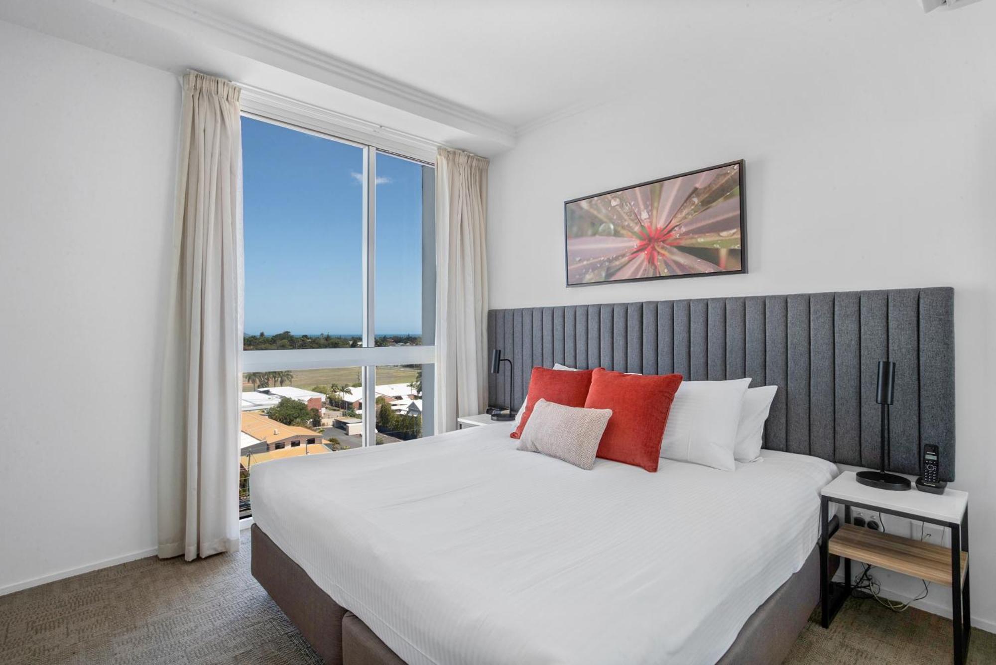 Quest On Gordon Aparthotel 4*