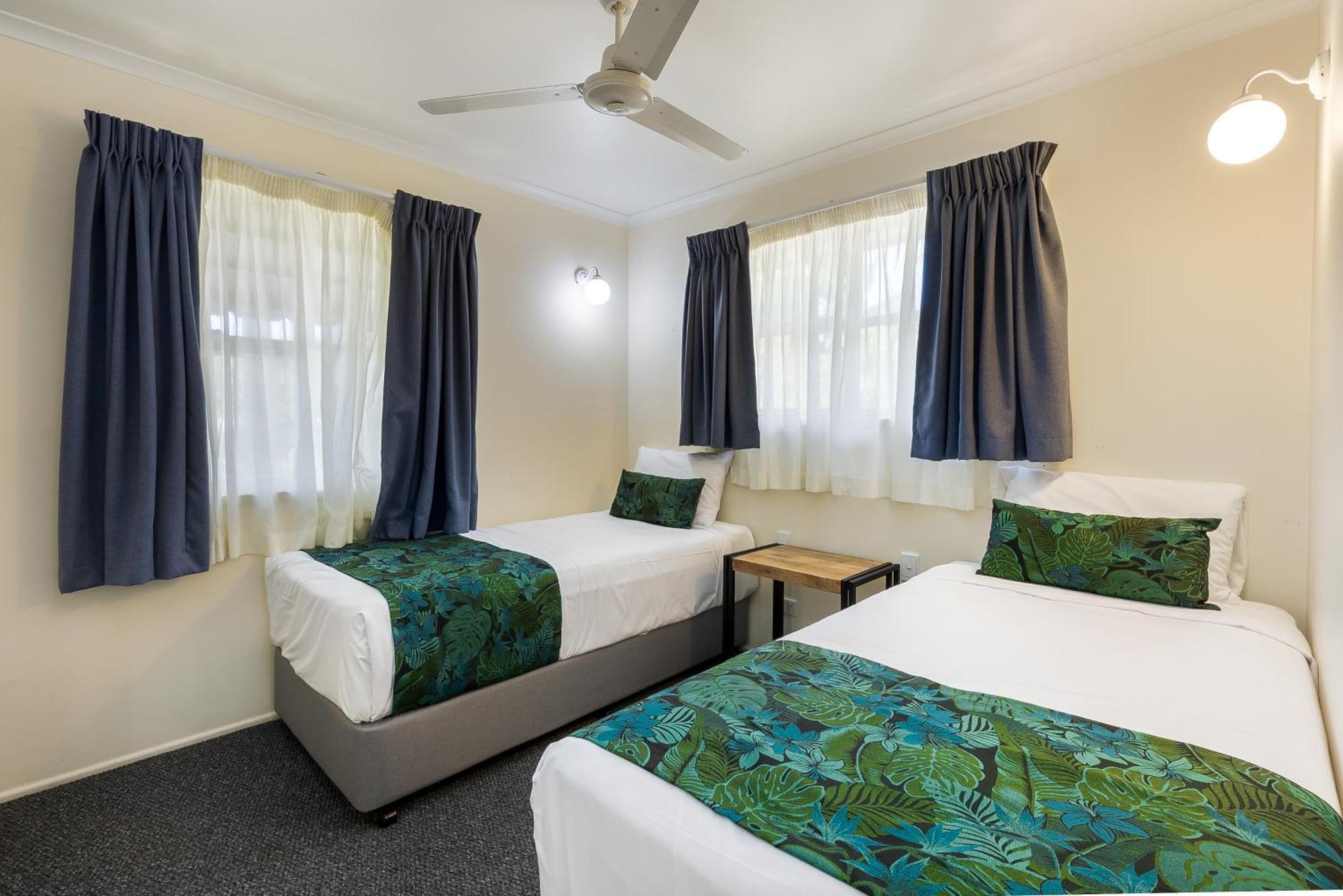 Resort Comfort Blue Pacific Mackay