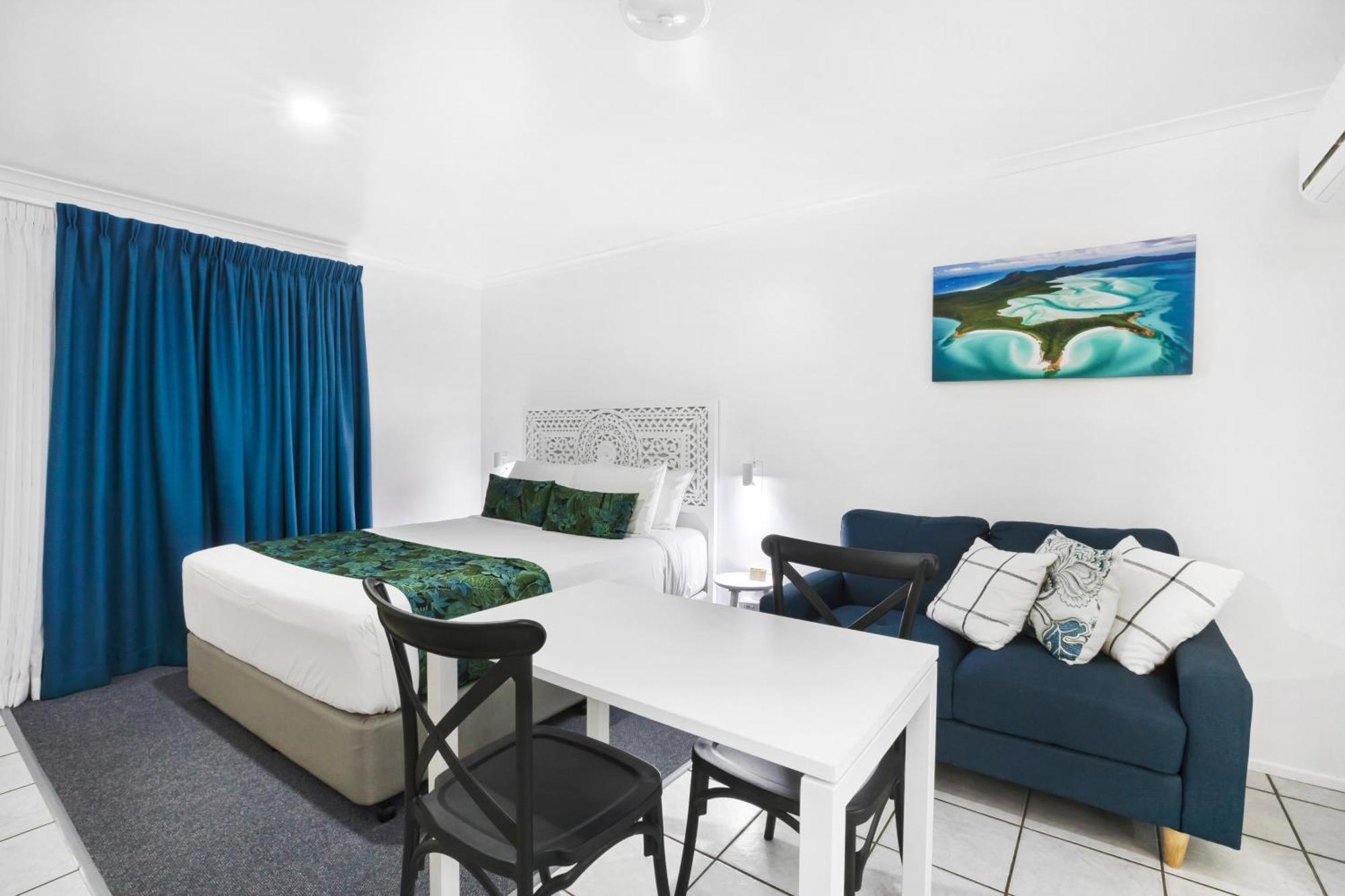 Resort Comfort Blue Pacific Mackay