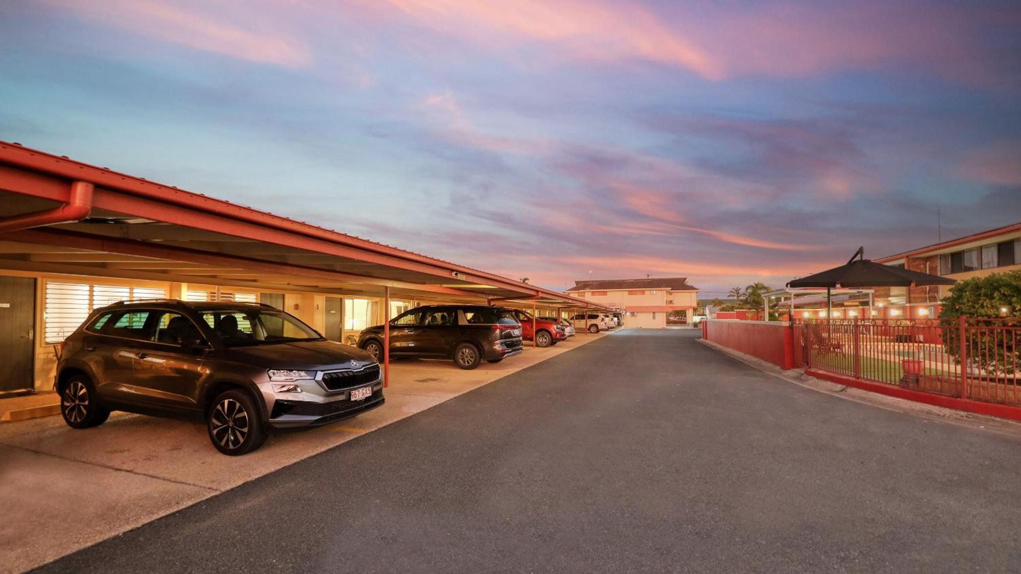 Rose Motel 4*