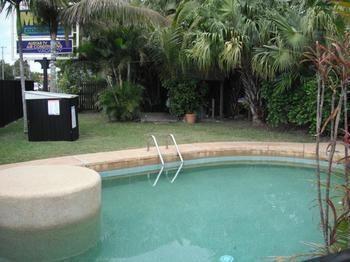 Motel Cool Palms