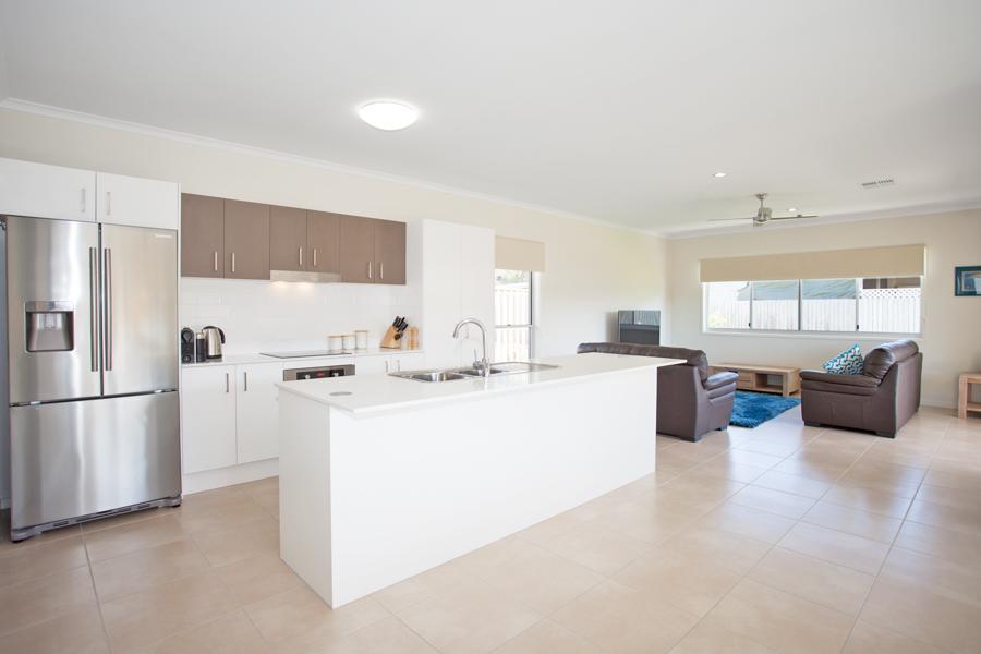 Petrie Beach Holiday