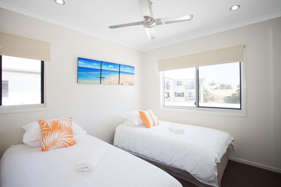Petrie Beach Holiday Mackay