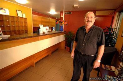 Reef 4* Mackay