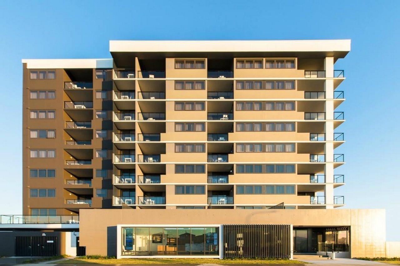 Aparthotel Pacific Sands 4*