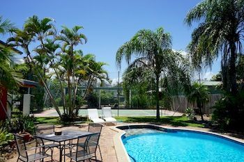 La Solana Units - Blacks Apartment Mackay