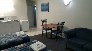 Shakespeare Motel