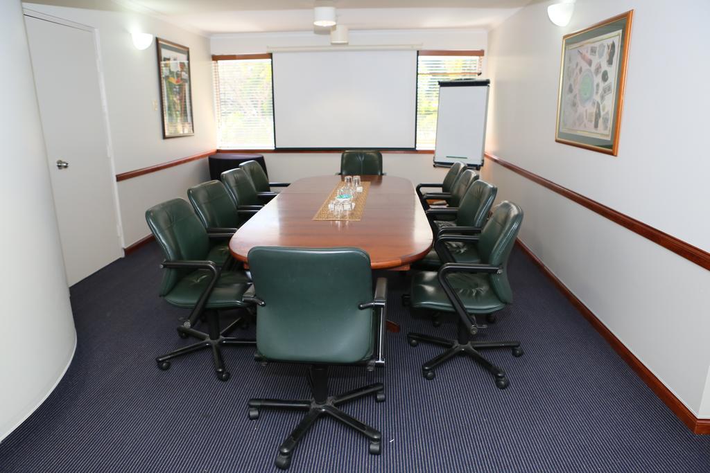 Ocean International Hotel Mackay