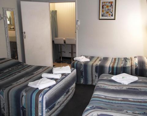 Motel Cool Palms 3*