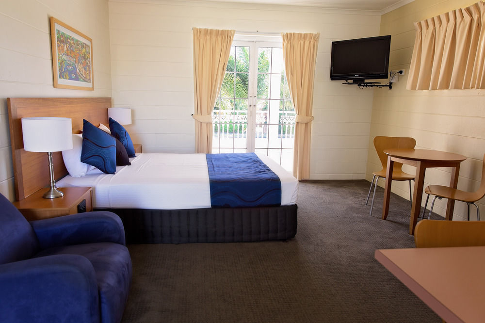 White Lace Motor Motel Mackay