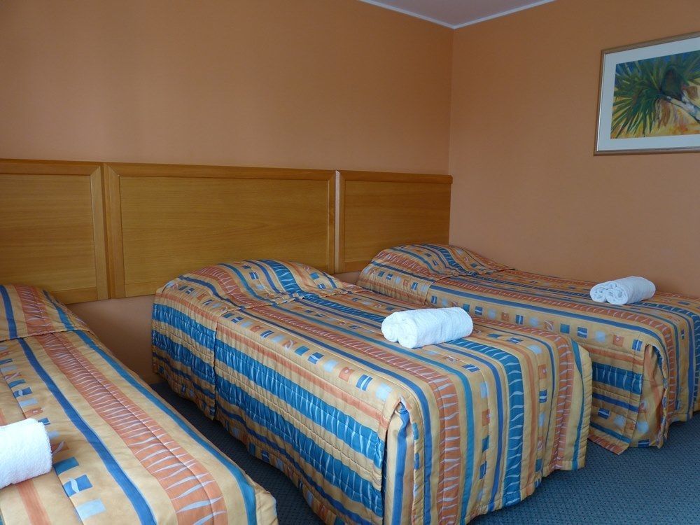 Reef Motel