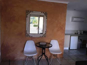 La Solana Units - Blacks Apartment