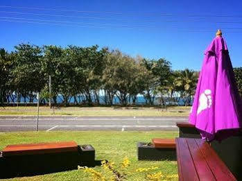 Seabreeze Hotel